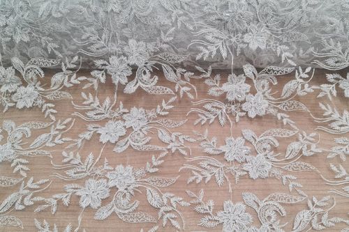 Embroidered tulle flower silver