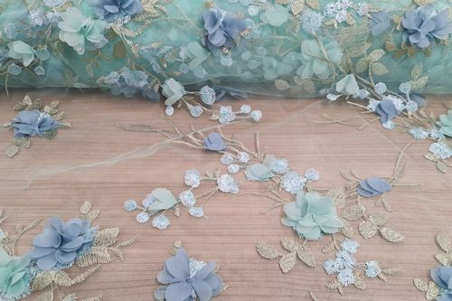Embroidered poliester tulle mint flower