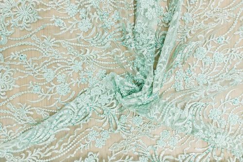 Embroidered tulle mint b1